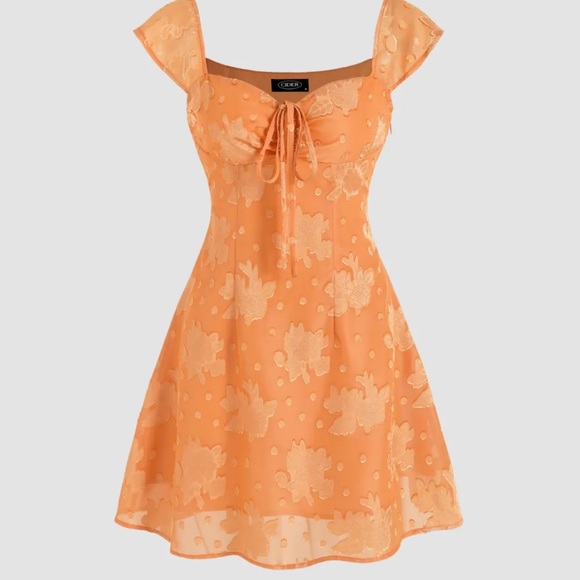 Dress - Picture 3 of 3